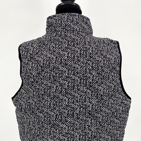 Shop Wanna B Ladies Black/White Quilted Vest Zip Up Collar Pockets - Small - Picture 9 of 12